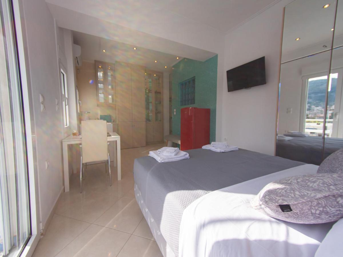 Lux Sea Studio - Porto Rafti Luaran gambar
