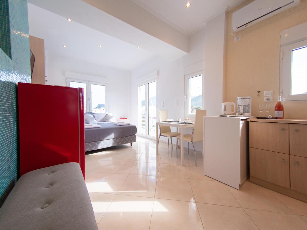 Lux Sea Studio - Porto Rafti Luaran gambar
